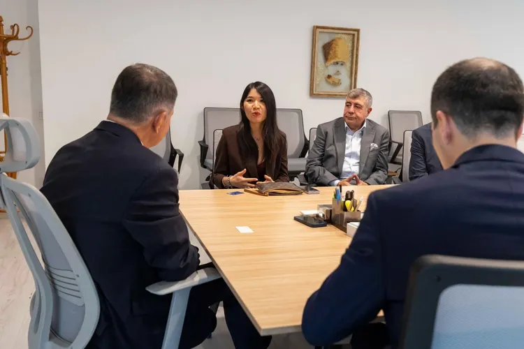 Başkan Tugay: “Her türlü turizm girişimini destekliyoruz”